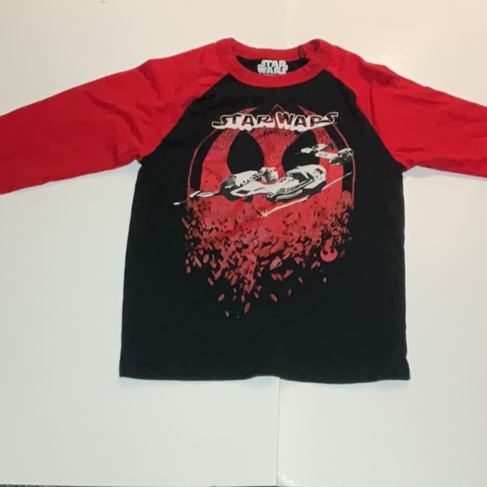 Star Wars Black and Red Graphic Tee
